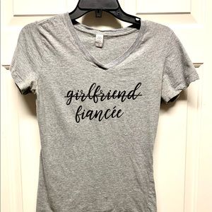 Fiancé T-Shirt Perfect for Engaged Woman !